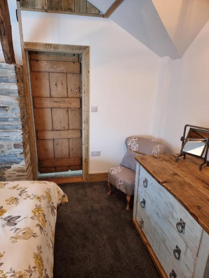 The Old Pottery 2 Person Dog Friendly Cottage Delabole Exterior photo